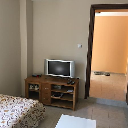 Guest House Nadezhda Hisarya Esterno foto
